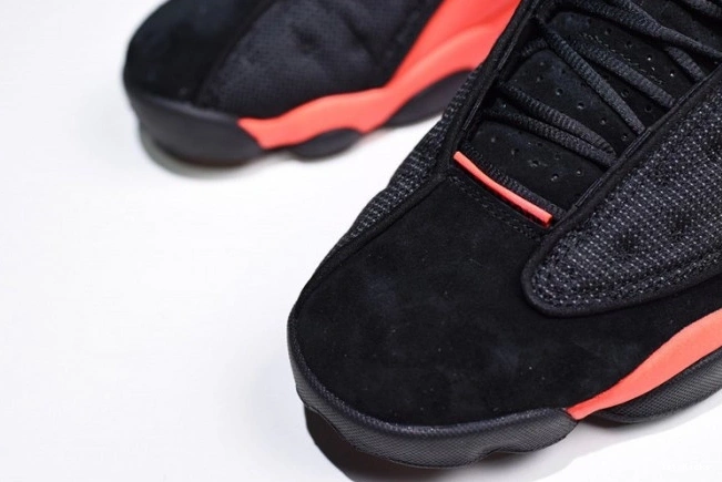 1st Kicks Shoes x 13 Low AT3102-006 Black Clot Jordan Air Infrared 0815